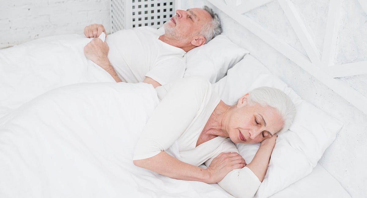 Hypoallergenic Bedding for Seniors: Comfort and Safety for Older Adults | by Sleep & Beyond | Oct, 2023 | Medium