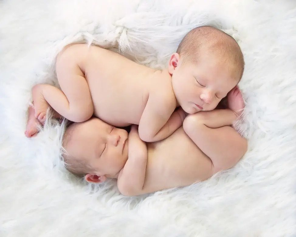 Pregnancy Symptoms Twins Ivf