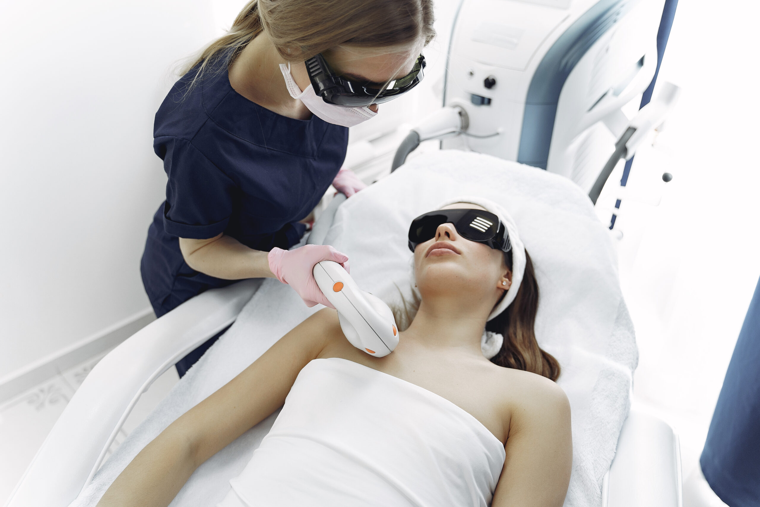 Laser Hair Removal Services vs. Traditional | Top 5 benefits