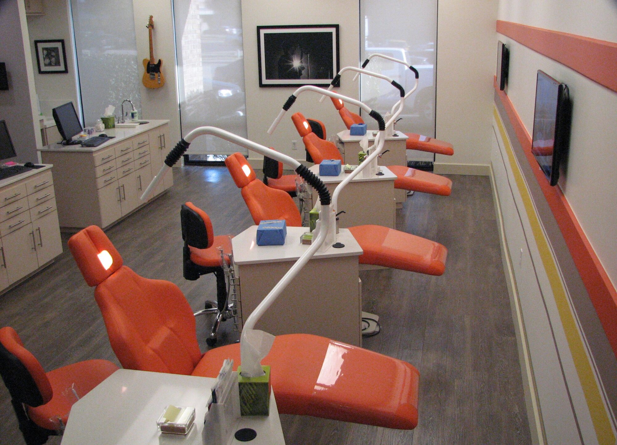 Patient Chairs | Delivery Units | Doctor and Assistant Seating