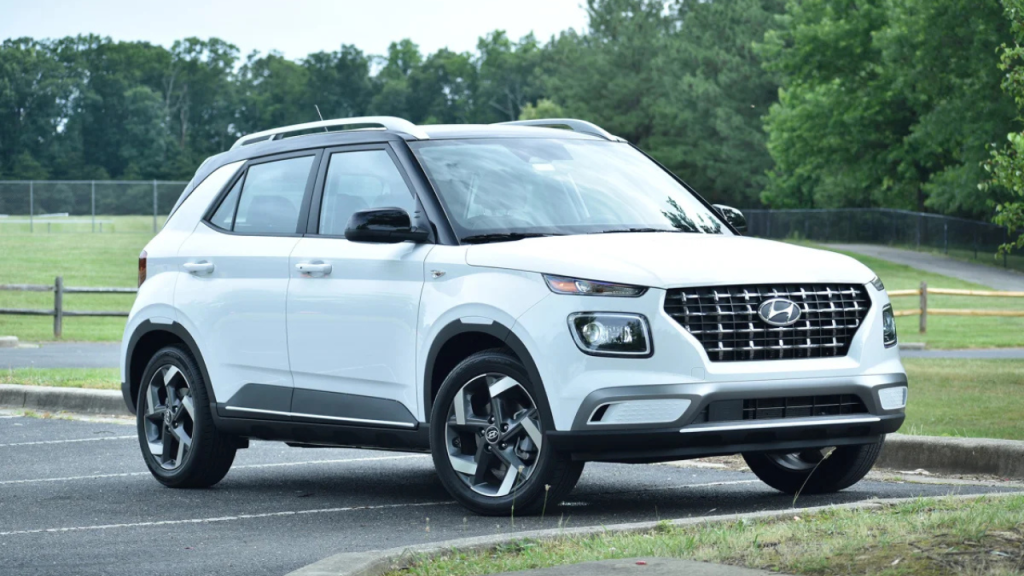 Premium Car Rental Dehradun for Local Tours & Outstation Travel