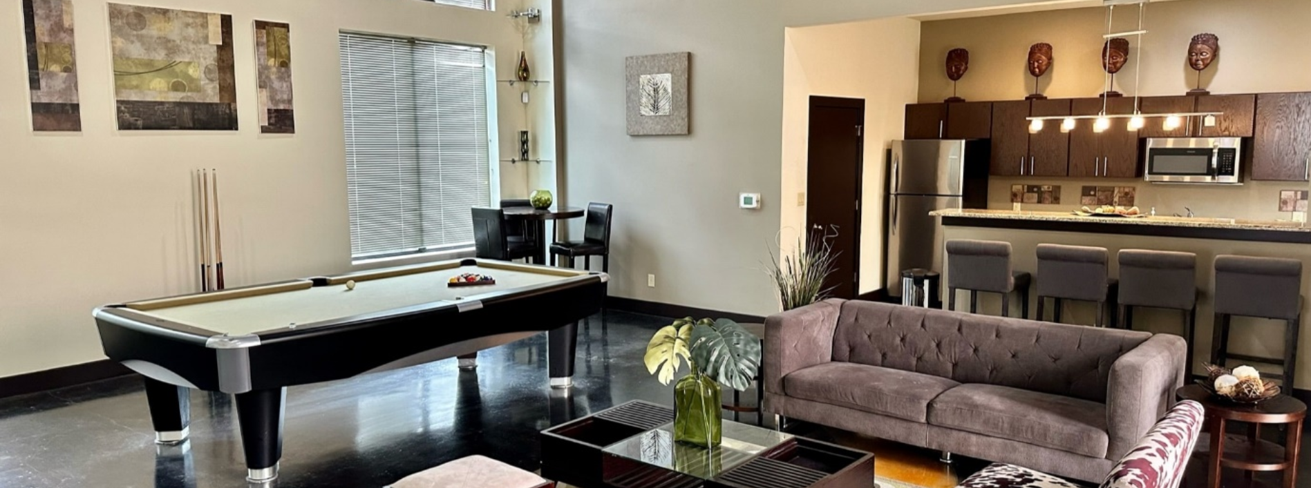 Managing Commutes While Living Near High-Traffic Zones - Blog Halt