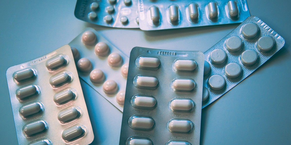 The Ingredient in Percocet That Quietly Damages Your Liver (And Most Patients Never Know)