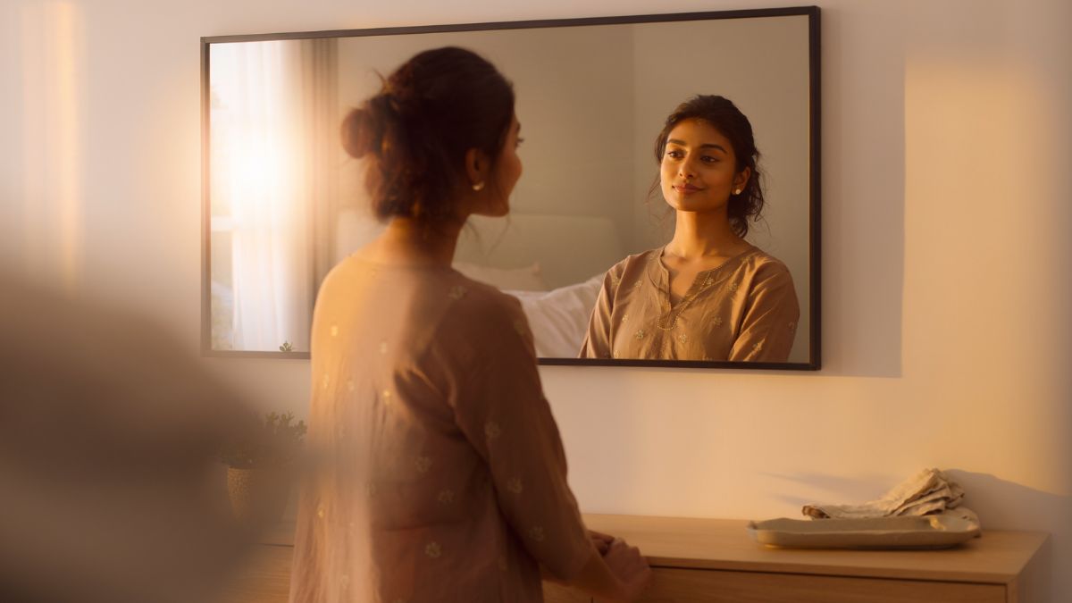 The Psychology of Reinventing Yourself | Logs Day