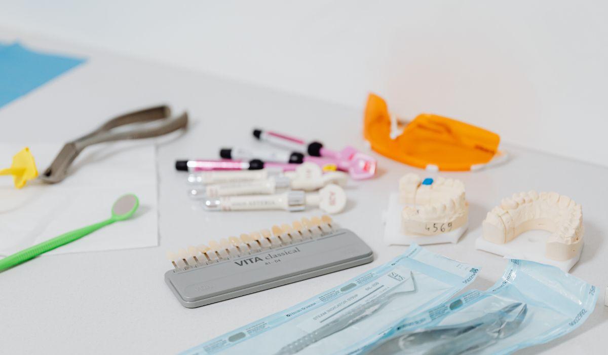 Why Picking A Dentist Feels Harder Than It Should | crane flower