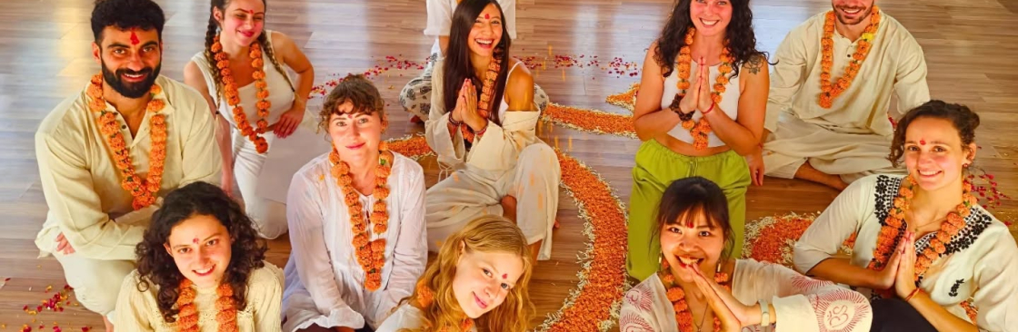 Rishikul Yogshala Rishikesh Cover Image