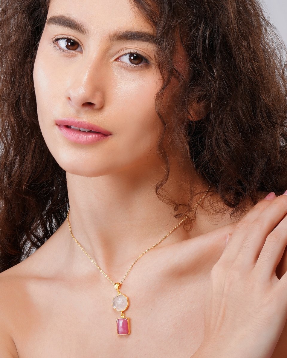 How Artisans Set Moonstone in Silver â€“ A Look Inside Jiaaraâ€™s Craft â€“ Jiaara Jewellery