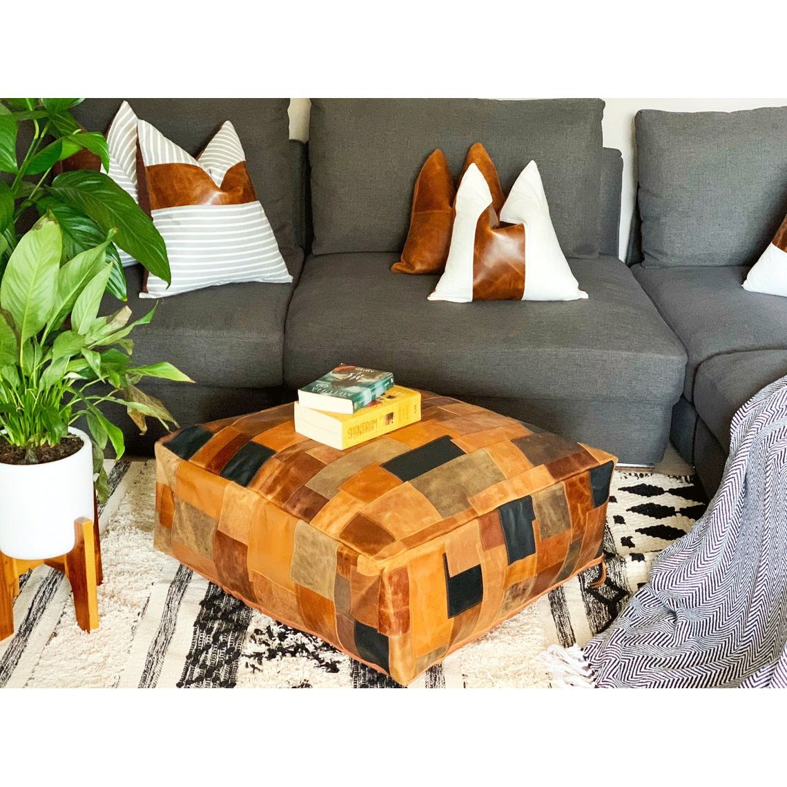 Ottomans Buying Guide: Features That Matter Most â€“ Melborne Leather Co.