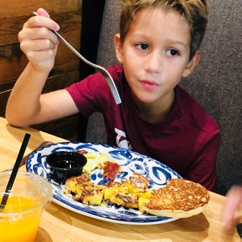 Family Dining Guide: Where Parents Can Enjoy Meals While Kids Stay Happy and Engaged â€“ Serenity LeaFf