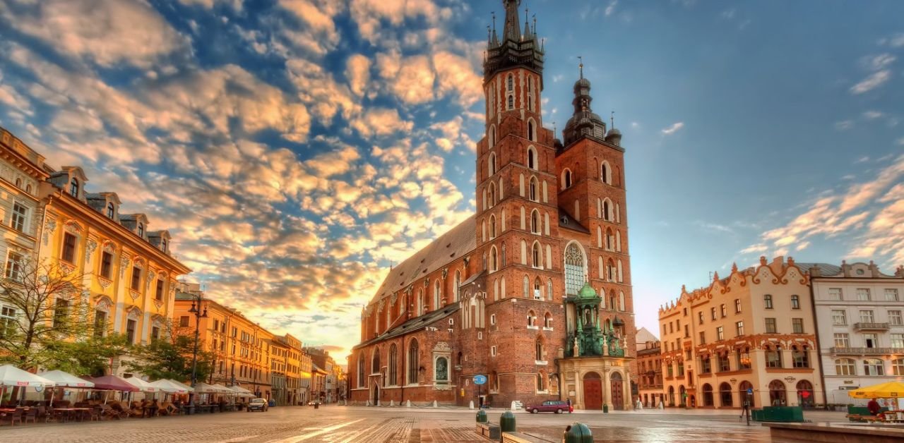 LOT Polish Airlines Krakow Office in Poland +1-855-838-4716