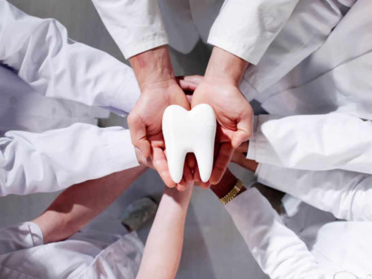 How Dentists in Simi Valley Approach Fixing Tooth Decay