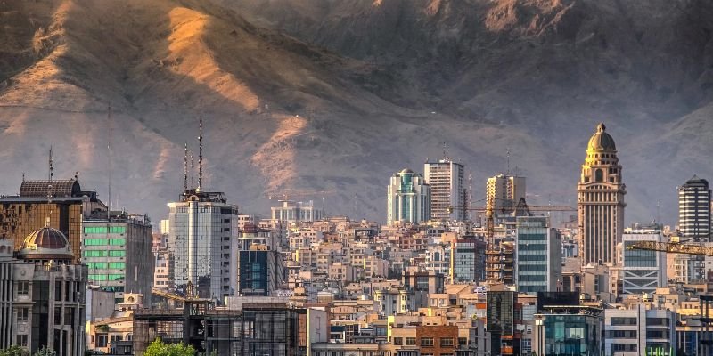 Air Arabia Tehran office in Iran +1-888-839-0510