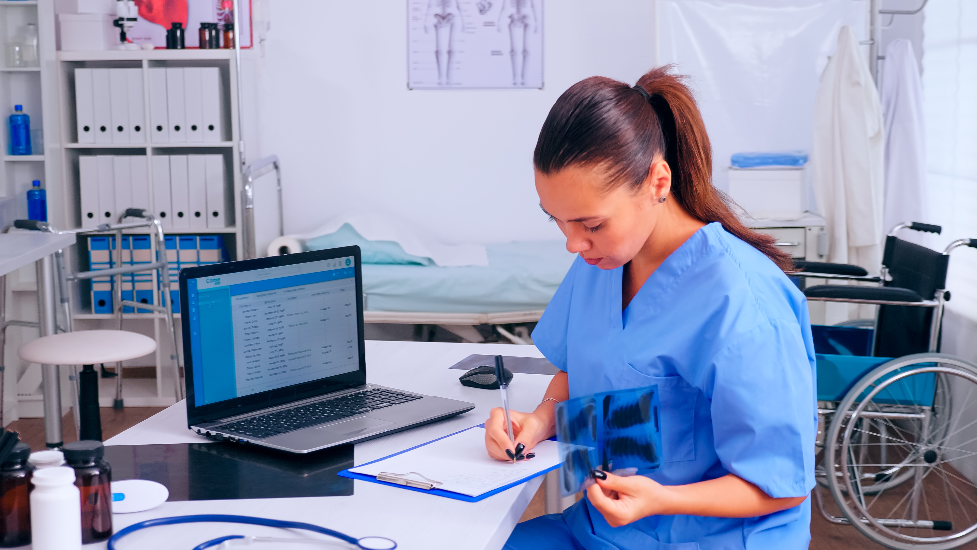 How Digital Patient Intake Software Improves Clinic Efficiency â€“ DocResponse