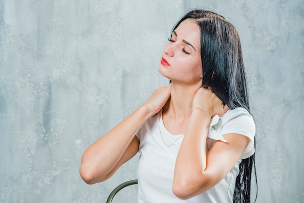 Neck Pain Physiotherapy Treatment | Physio For Neck Pain